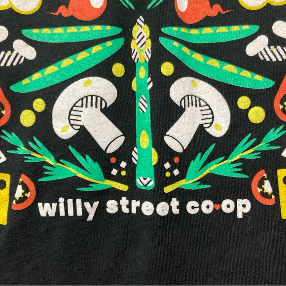Willy Street Co-Op Madison Wisconsin Grocery Sz L Vegetable Organic T Shirt Tee - Picture 3 of 13